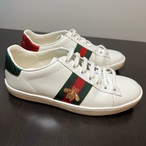 Gucci ACE Bee Sneakers Size 6